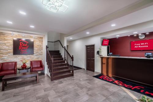 ردهة, Red Roof Inn & Suites Carrollton, GA-West Georgia in كارولتون