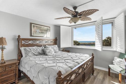 Unit 204 - Ocean View Nicely Upgraded Walk in Shower - image 10