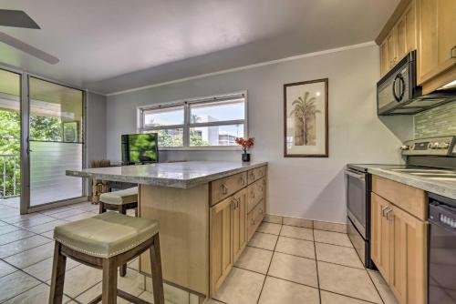 Beautiful Kihei Condo - Walk to the Beach! in คีเฮ