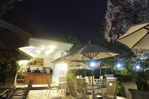 레스토랑, 호텔 샹커-팔라티얼 헤리티지 카트만두 (Hotel Shanker-Palatial Heritage Kathmandu) in 카트만두