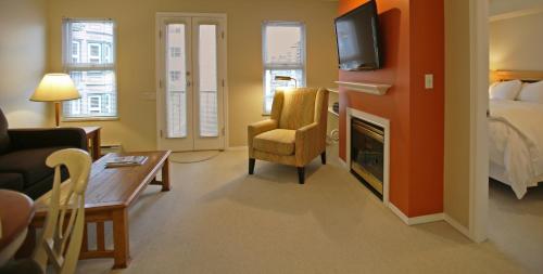 Times Square Suites near Granville Street Mall/Granville Street