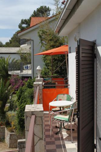 Apartments and rooms by the sea Mali Losinj (Losinj) - 7953 - image 3