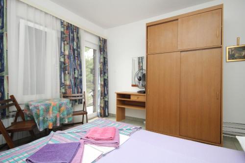 Double Room Mali Losinj 7953b - image 5