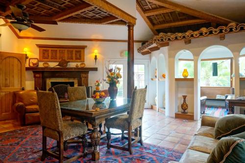 Előcsarnok, Chantico Inn in Ojai