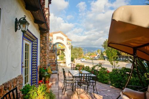Bejárat, Chantico Inn in Ojai