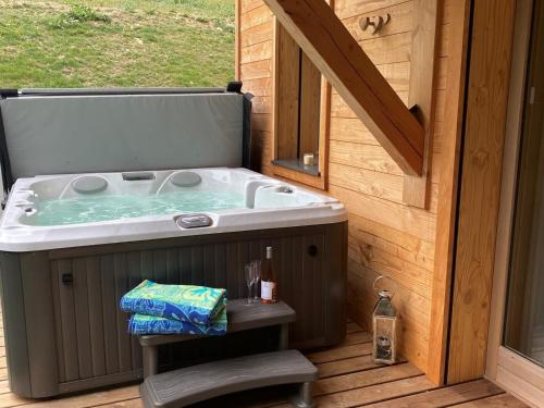 Appartement T3 a Morzine avec Jacuzzi Privatif, Proche Navettes, 8 Pers. - FR-1-684-58 near Le Fangle