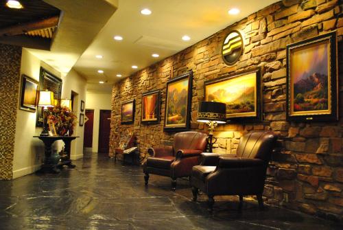 Lobby, Gold Canyon Golf Resort in Gold Canyon