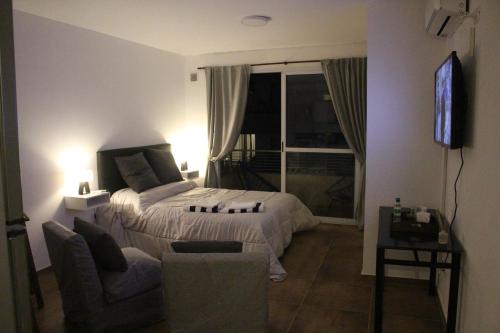 AA Naon apart in Saavedra