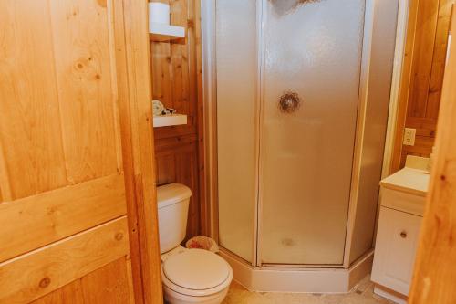 3 bedrooms, 5 beds