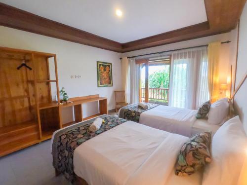 2 twin beds