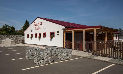 . Penzion Lenka
