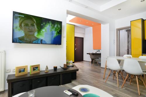 Colorful Apt. Near Nea Smirni Square, Ateny