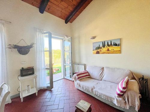 Exterior view of Una casa in Val di Chiana - Tuscan Country House Cetona