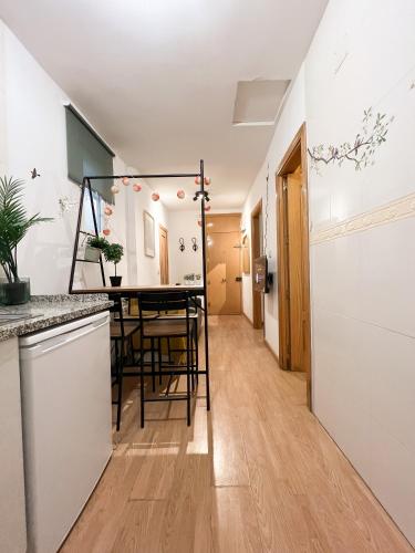 Apartment image 10