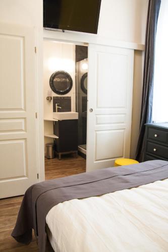 Félix Dort - main image