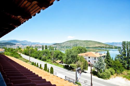 Anastassiou Hotel - image 4