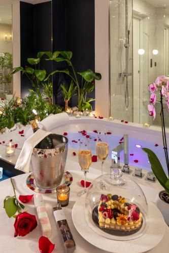 Les Chambres Romantiques - Suite JACUZZI Privatif, Domaine Aixois d'exception