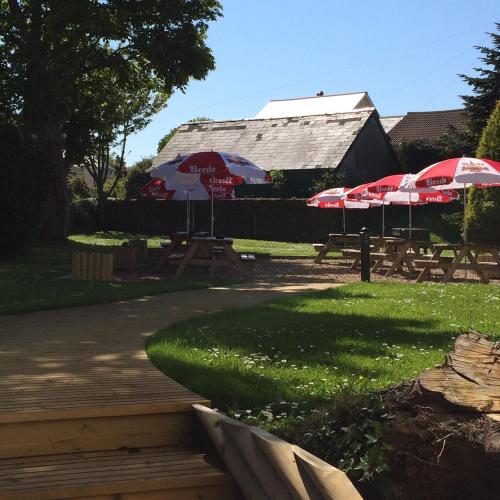 The Queens Inn - image 2