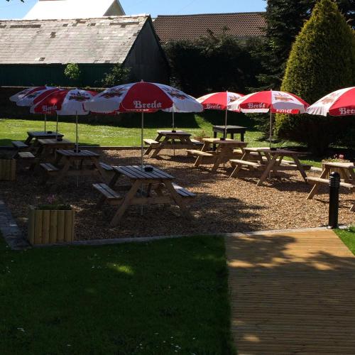 The Queens Inn - image 7