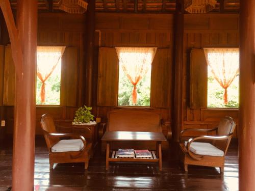 ルアン チュムニ ビレッジ