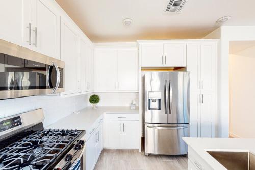 Sabrina's Place in ซันเลค