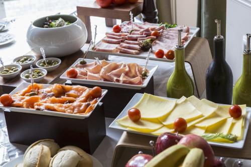 St Paul's Hotel - image 3