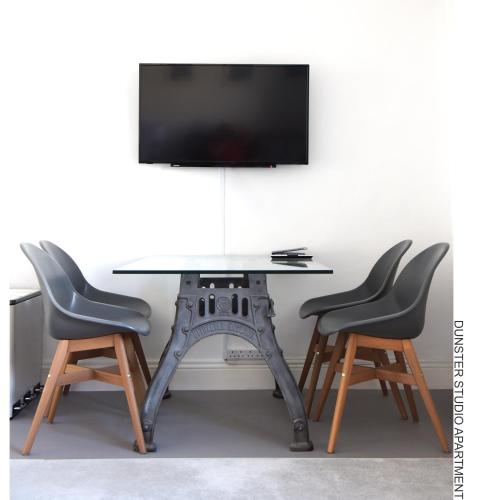 Dunster Studio Apartment - Tap to explore photos