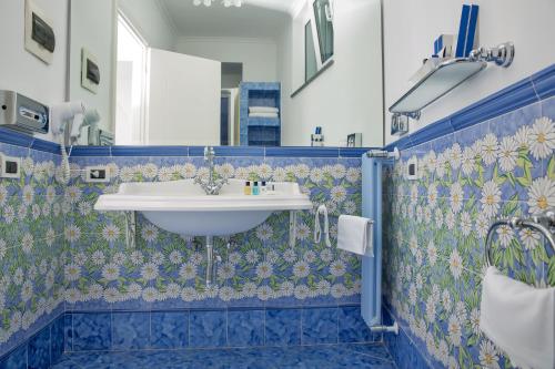 Relais Maresca Luxury Small Hotel - image 4