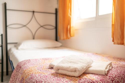 Hostal Bonanza Sitges - image 4