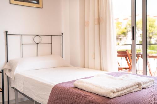 Hostal Bonanza Sitges - image 13