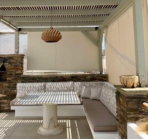 Serenity Living Platia, Tinos