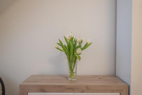 2 twin beds
