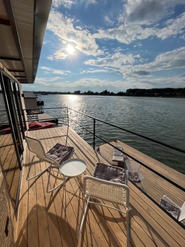 Splav Shoom - Apartment - Ostružnica