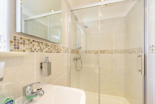 Ysgubor Isaf - image 4