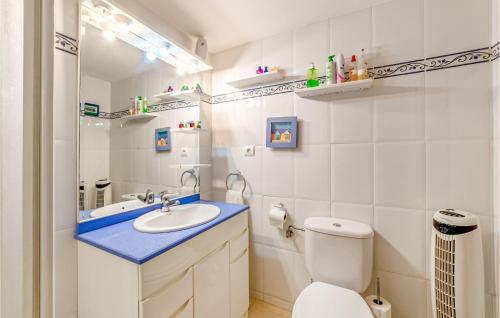 Two-Bedroom Apartment image 1