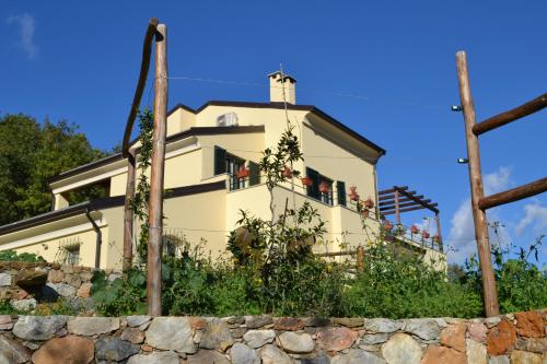  Joie de Vivre, Pension in Calice Ligure