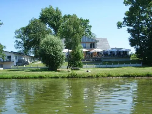 Villa-Meehr in Bantikow, Deutschland