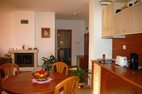 Nevena Apartments - image 5