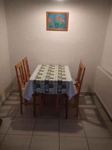 Facilities, Dvur v Borovne in Borovna