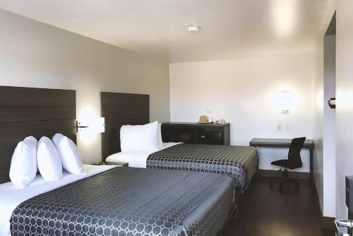 Queen Room with Two Queen Beds