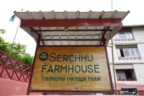 Mann Serchhu Farmhouse, Pelling