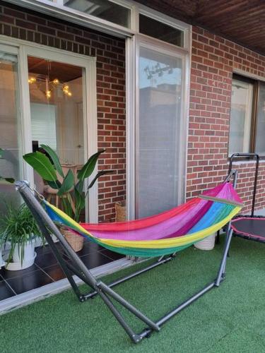 Hongdae Sky View Private Roof Garden House 2BR 2QB 1SSB Free WIFI Starbucks Capsule 외국인전용