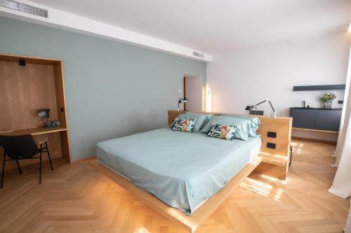 S1 Luxury Suites and Rooms 2
