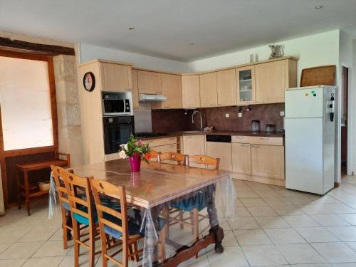 Chez Régis (Chez Regis) in Dunes