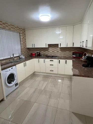 Gated home close to Birmingham City Centre, Бирмингем (фото 4)
