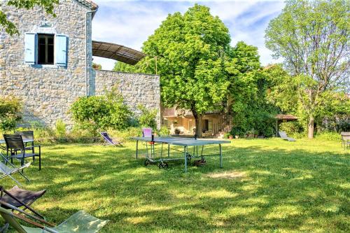 Gîte de groupe 15 à 19p, parc, salle de réception - CHAMBRES D'HOTES en semaine
