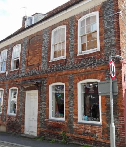 Segais Accommodation - Yattendon