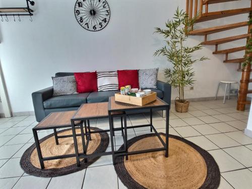 Duplex Le Cachou : 10 min Aéroport de Roissy CDG - Astérix - Paris 3