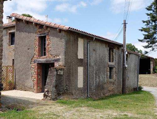 Charmant gîte à la campagne, proche du Puy du Fou, Les Charmes de Castellariis