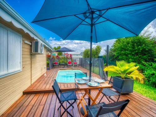 Appartement Domi Caraibes confortable avec une piscine chauffee et securisee par un filet, une citer in Lamentin
